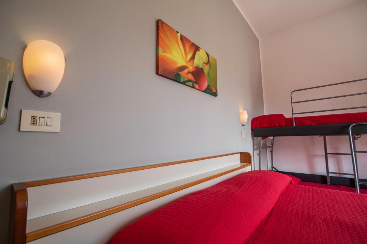 Hotel Ausonia B&B 리미니 외부 사진