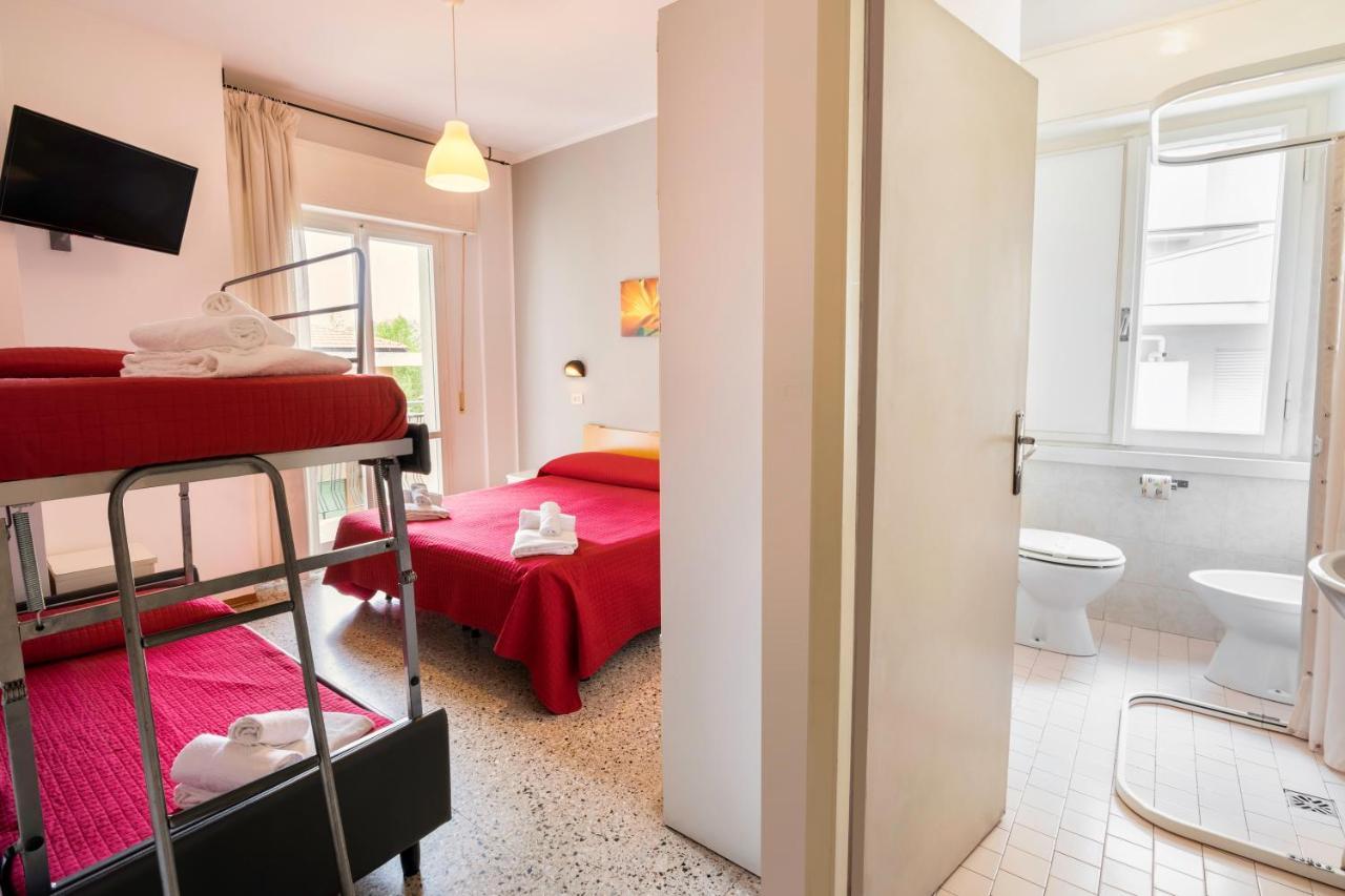 Hotel Ausonia B&B 리미니 외부 사진